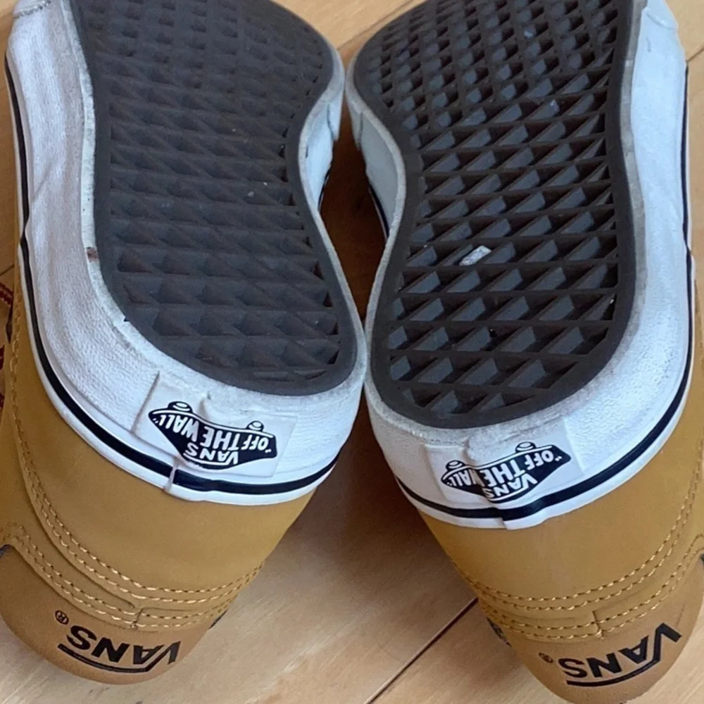 Vans youth mustard yellow with red plaid interior shoes. Size 4.5